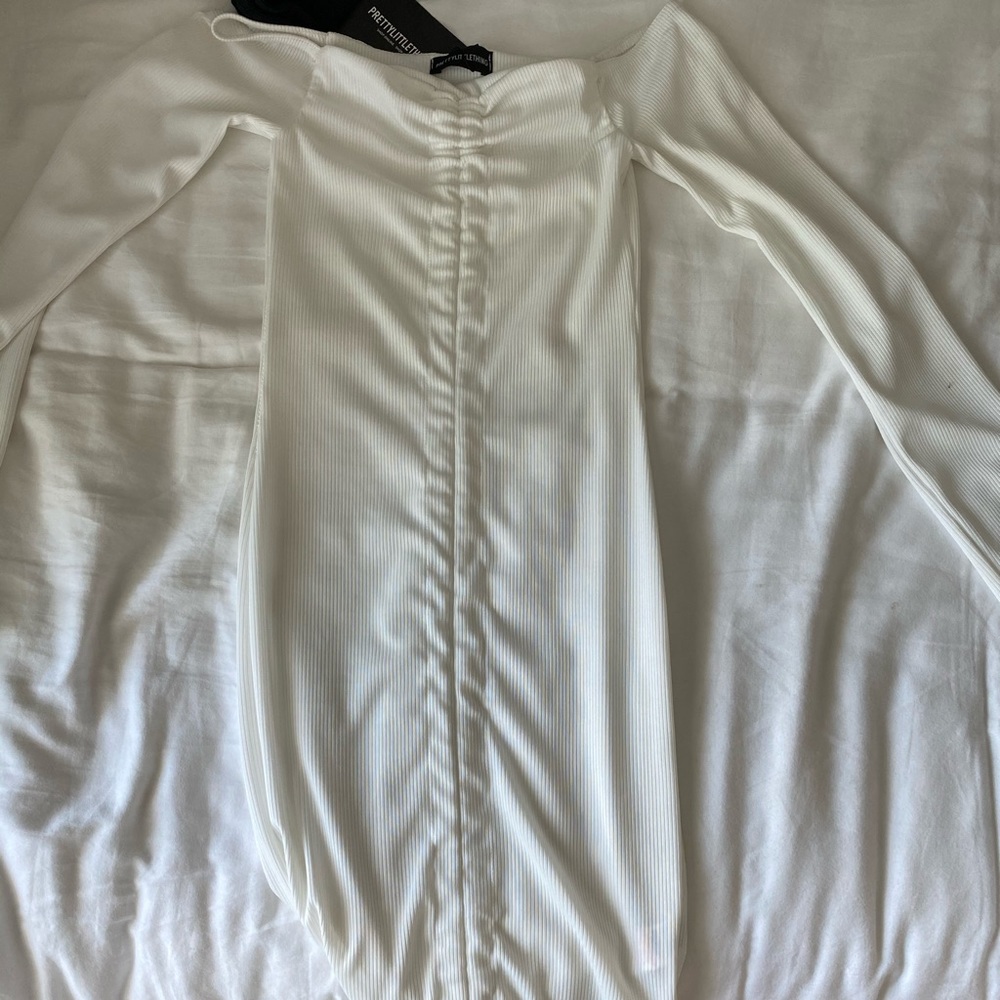 PRETTY LITTLE THING DRESS